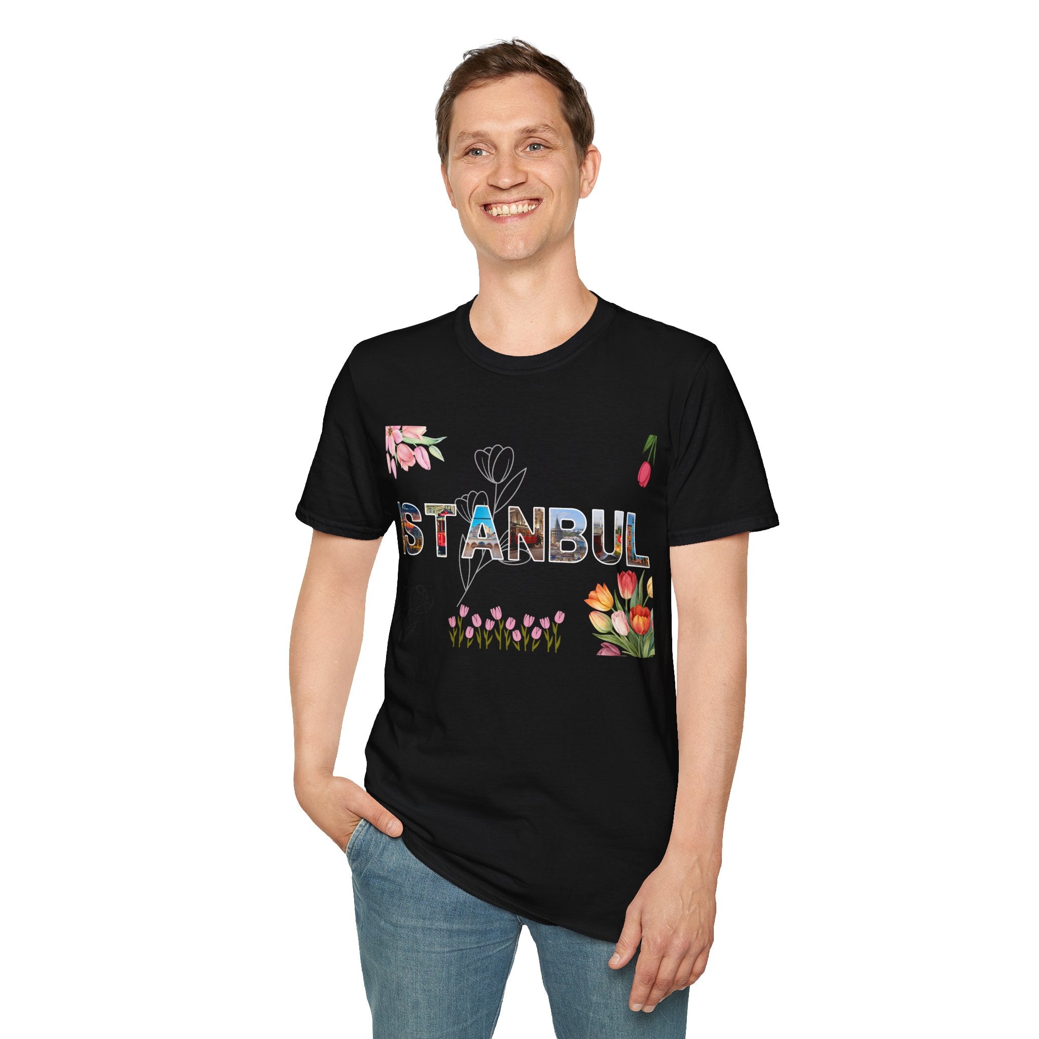 Istanbul Tulip T-shirt | Travel Guru vibe